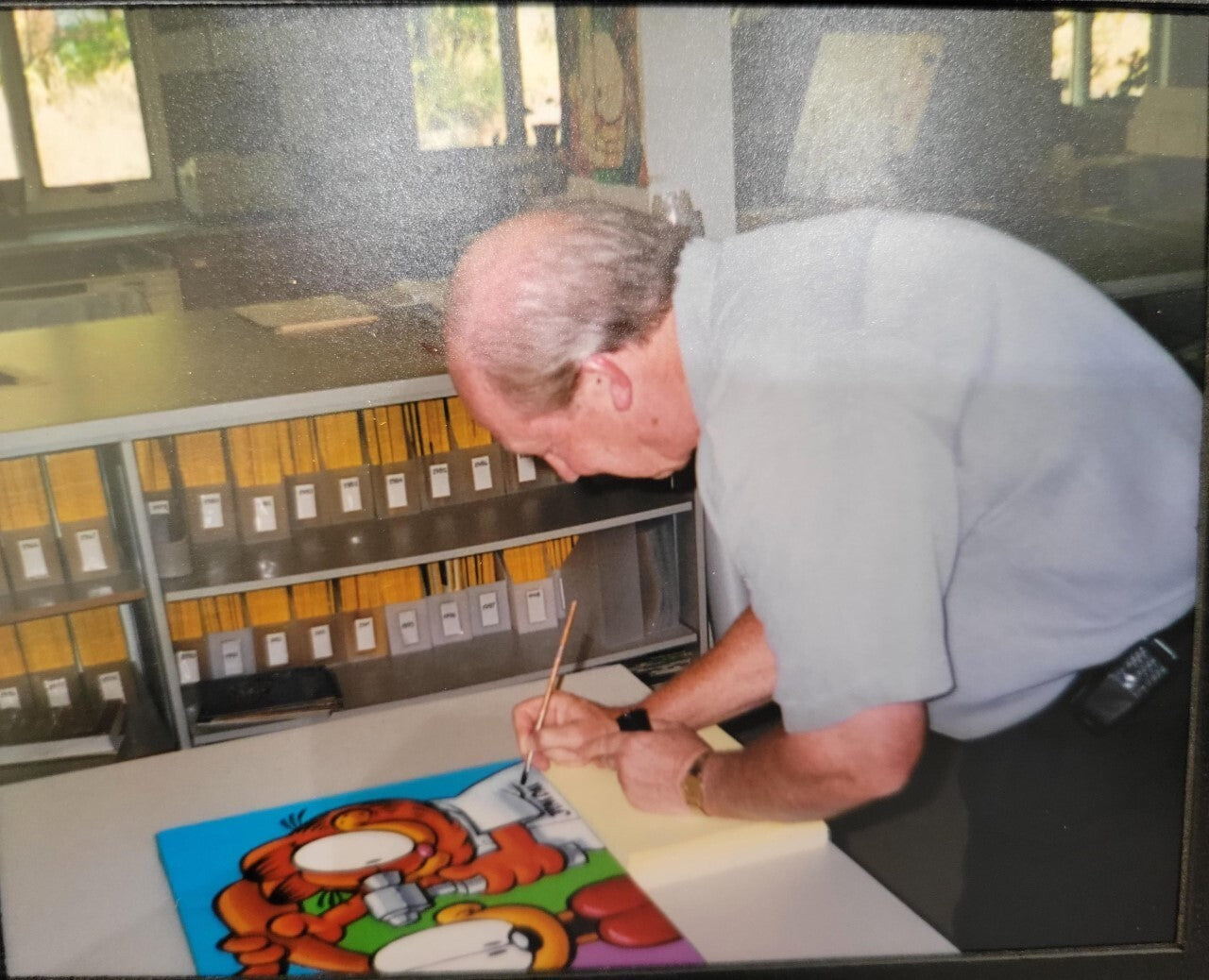 Original Jim Davis Garfield Signed painting 16x20